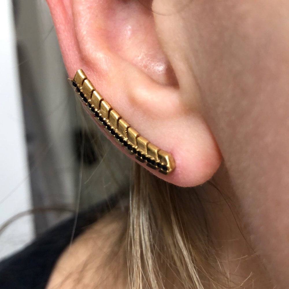 Stella & Dot crawler earrings